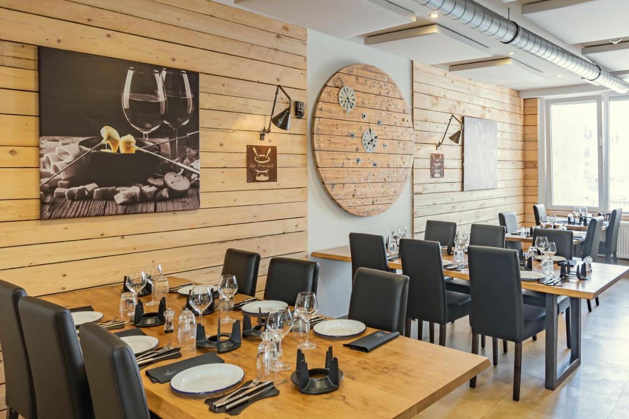 דייקירך Esplanade Hotel מראה חיצוני תמונה