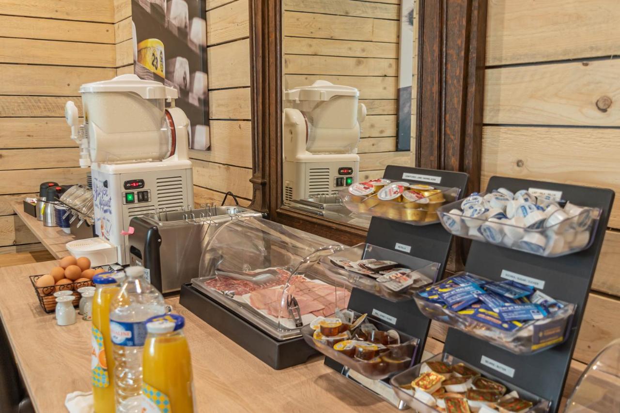 דייקירך Esplanade Hotel מראה חיצוני תמונה